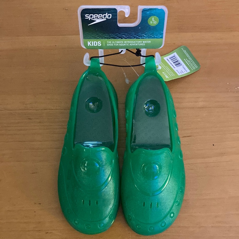 Speedo kids water shoes